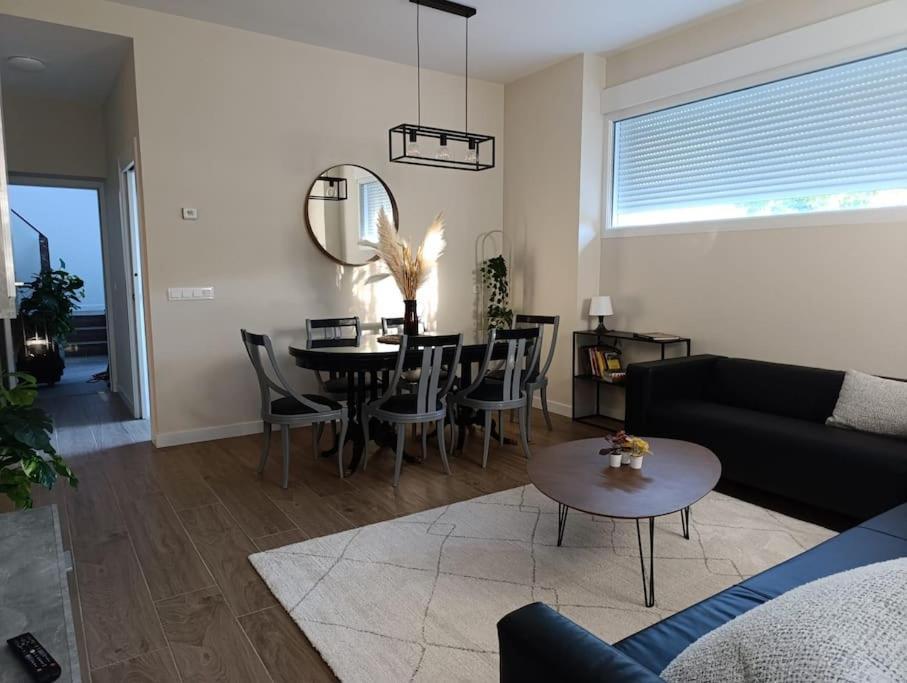 Amplio Y Tranquilo Apartamento Casa Salamanka Zewnętrze zdjęcie